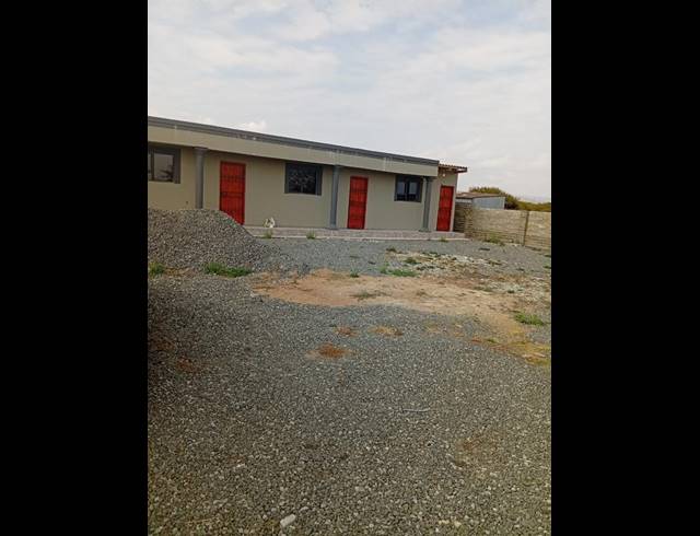 1 BEDROOM APARTMENT FOR SALE IN MARIKANA